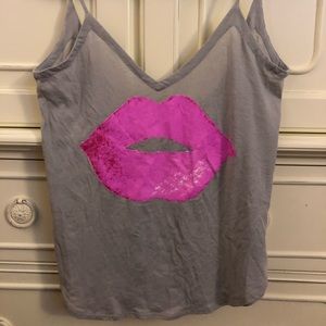 Pink lips tank top